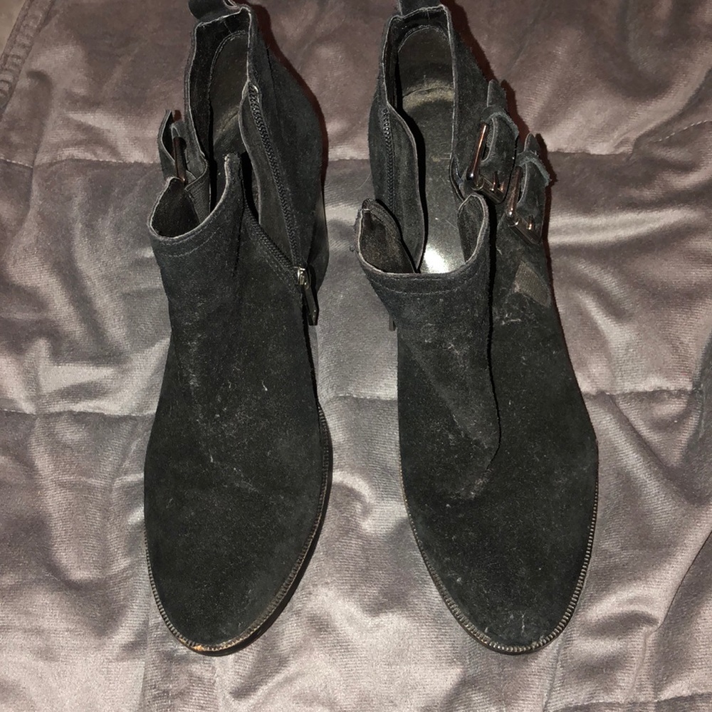 Ivan’s Trump booties good condition size 8